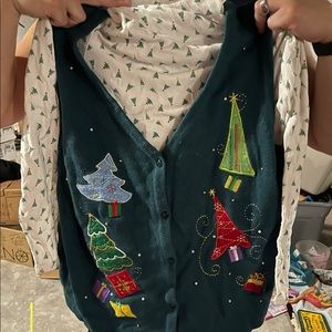 Xmas sweater vest large with turtle neck